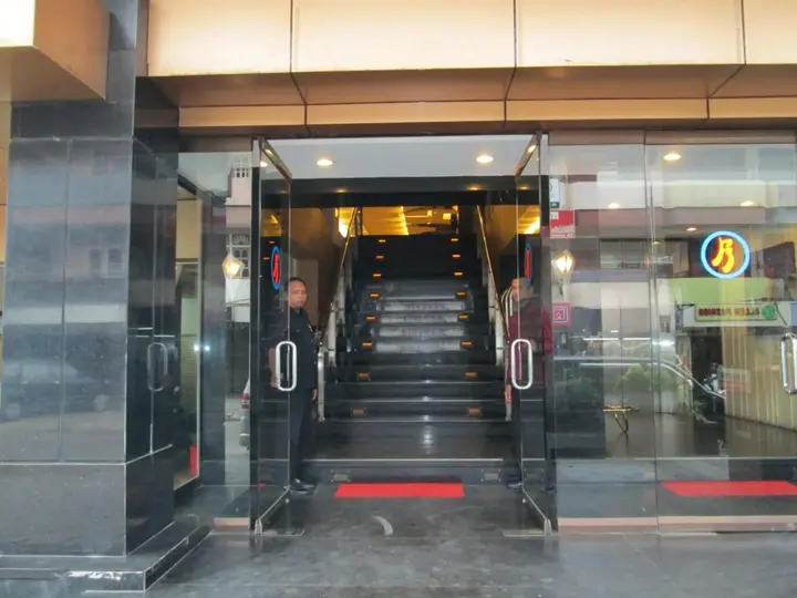 Понтианак: Hotel Kini