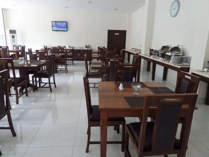 Суракарта: Arini Hotel