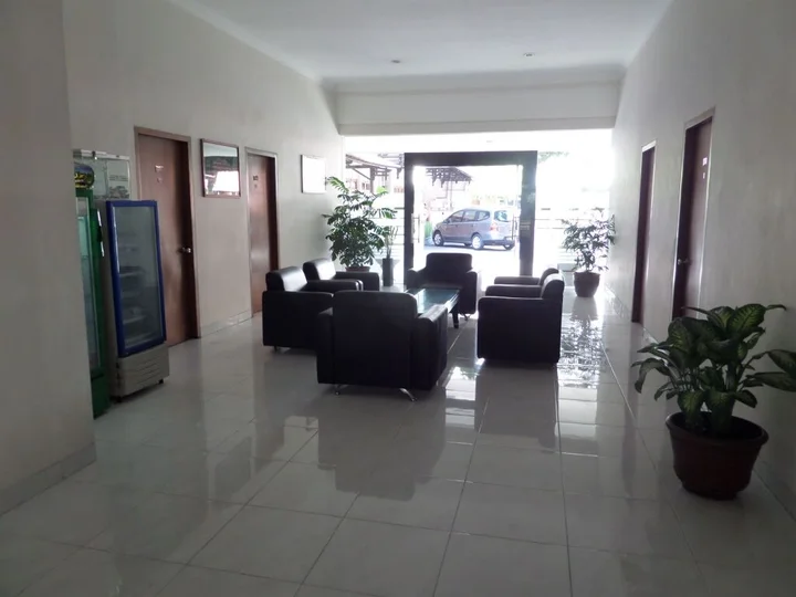 Суракарта: Arini Hotel