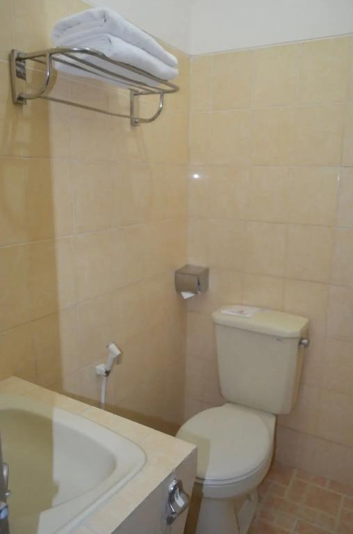 Суракарта: Arini Hotel