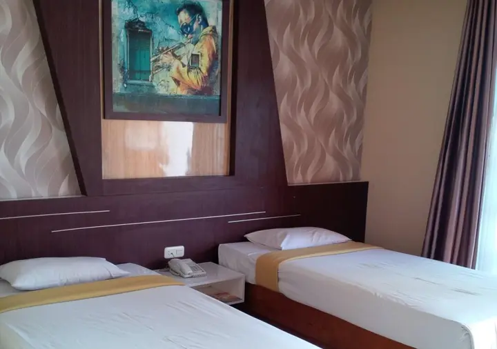 Мадиун: Kartika Abadi Hotel & Restaurant
