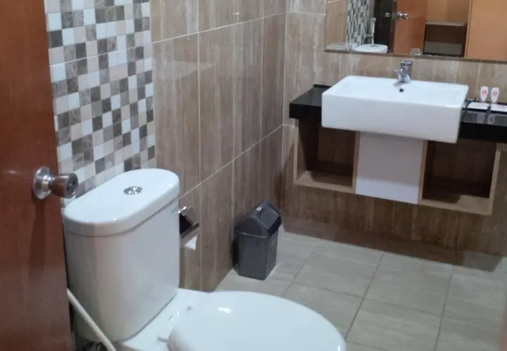 Мадиун: Kartika Abadi Hotel & Restaurant