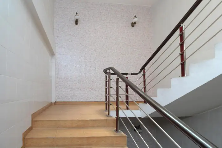 Сурабая: Metro Hotel