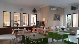 Сурабая: Hotel Sulawesi Kertajaya