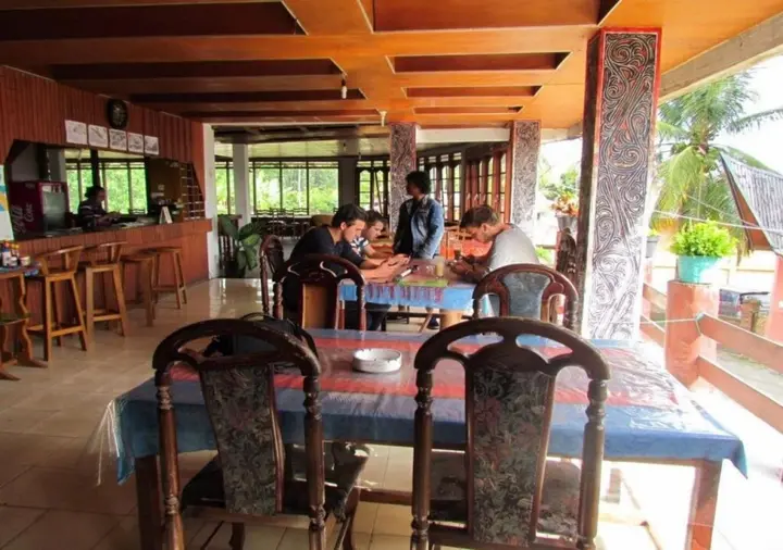 Озеро Тоба: Lekjon Cottage