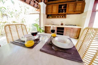 Переренан: Fare Tia ™I Villas