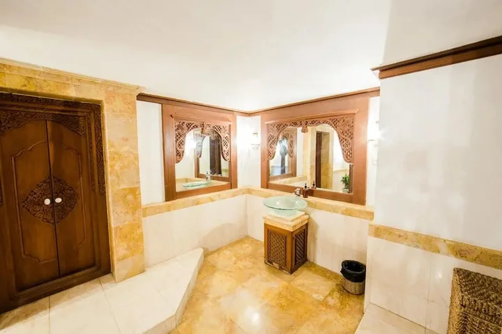 Переренан: Fare Tia ™I Villas