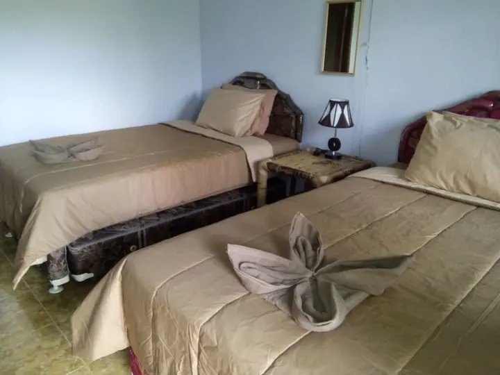 Сенджиги: Family Garden Homestay