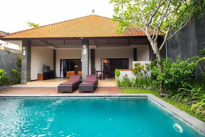 Кута: Transera Kirana Villas Seminyak