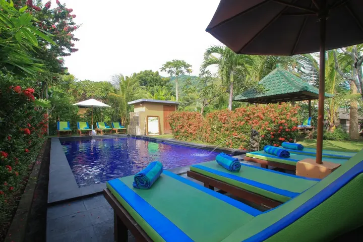 Бунутан: Amed Harmony Cafe and Bungalows