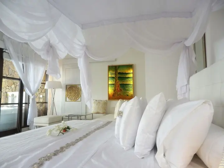 Серая: Shunyata Villas Bali