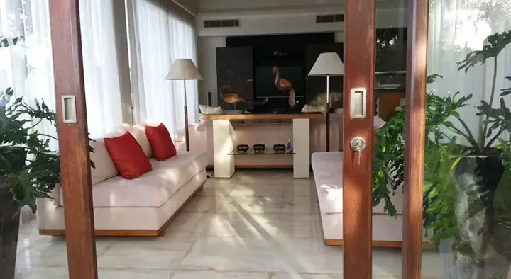 Унгасан: MGM Luxury Villa