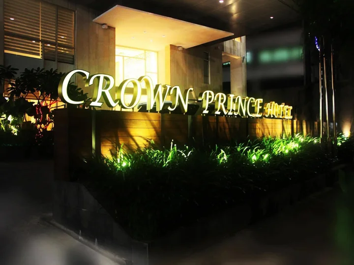 Сурабая: Crown Prince Hotel Surabaya