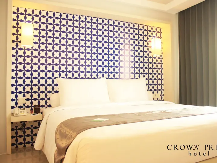 Сурабая: Crown Prince Hotel Surabaya