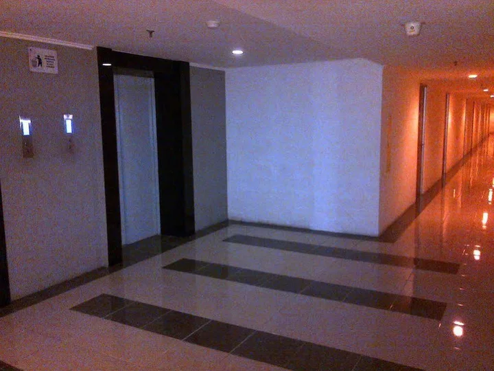 Сурабая: Puncak Permai Surabaya Apartemen unit 1733