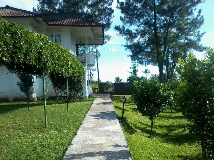 Сисаат: Marbella Villa Resort​