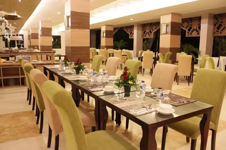 Сукохарджо: Syariah Hotel