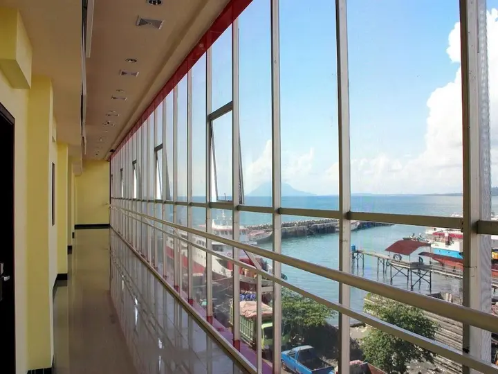 Манадо: Marina Hotel Manado