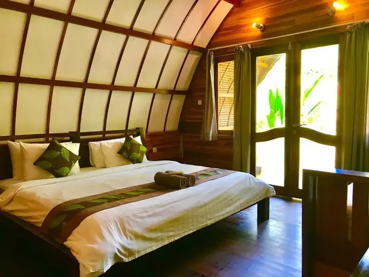 Гили Траванган: Cotton Tree Cottages