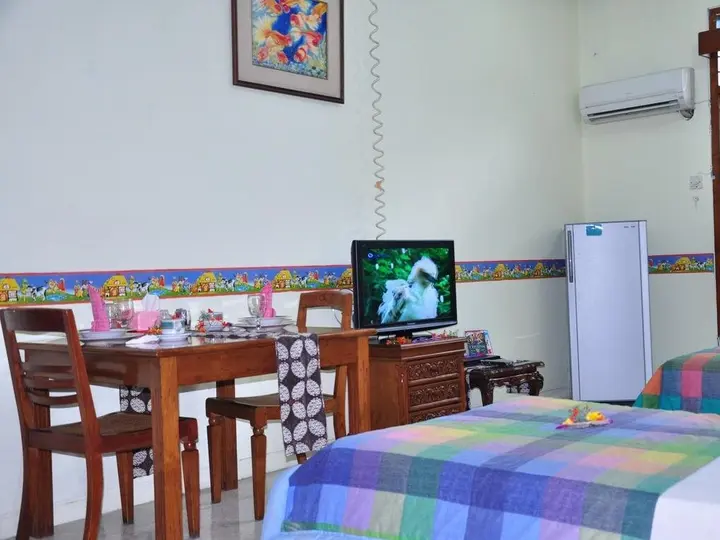 Депок: My Home Guesthouse
