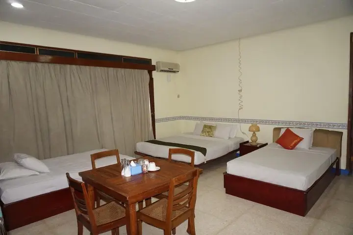 Депок: My Home Guesthouse