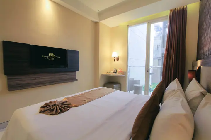 Батуретно: Crystal Lotus Hotel Yogyakarta