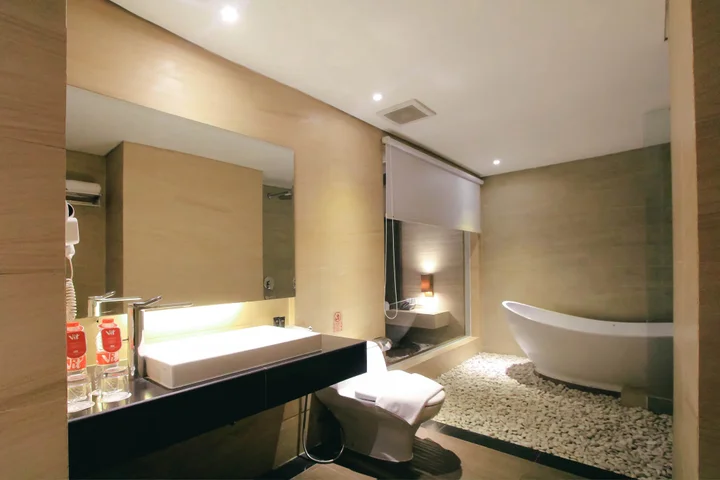 Батуретно: Crystal Lotus Hotel Yogyakarta