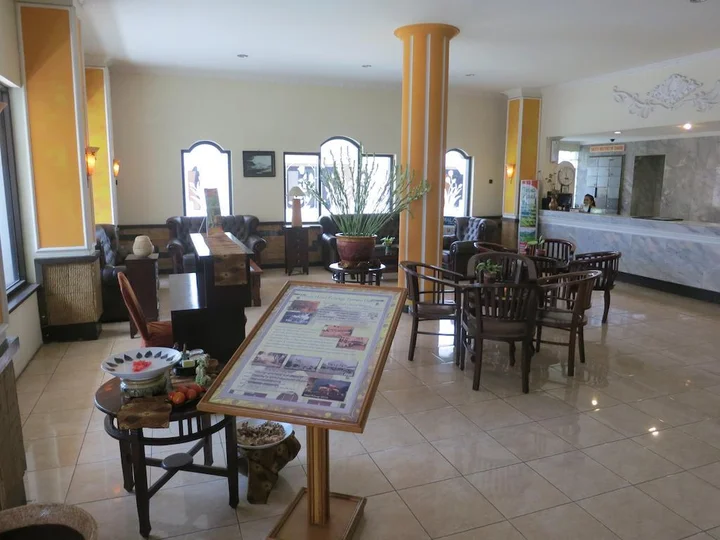 Маланг: Hotel Pelangi Malang