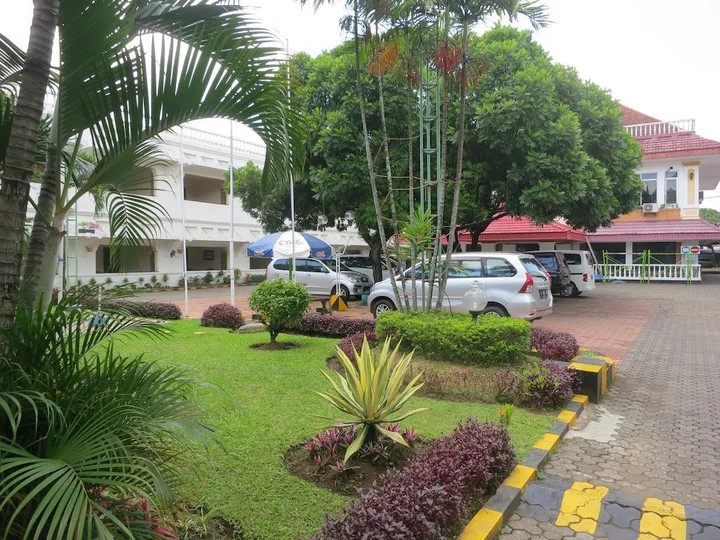 Маланг: Hotel Pelangi Malang