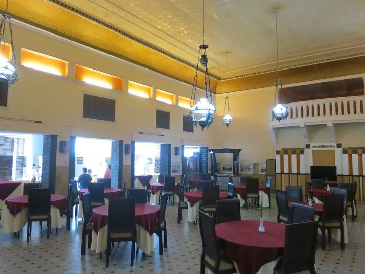 Маланг: Hotel Pelangi Malang