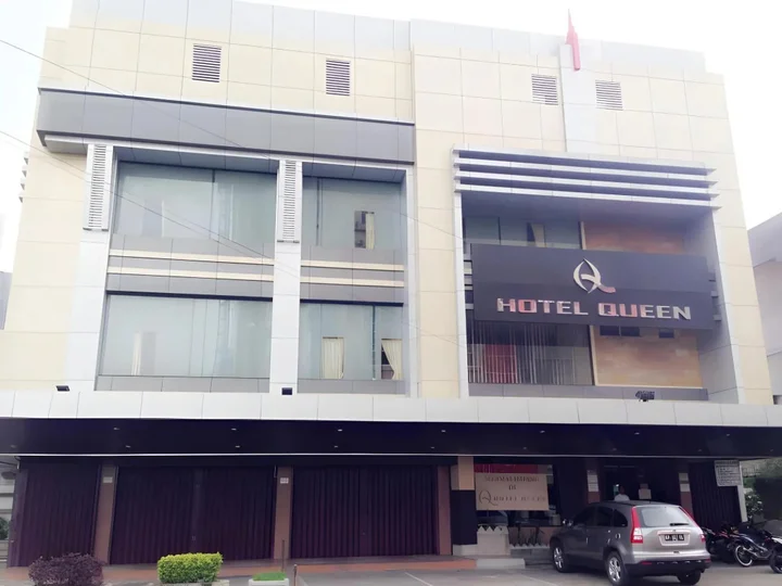 Понтианак: Hotel Queen Pontianak