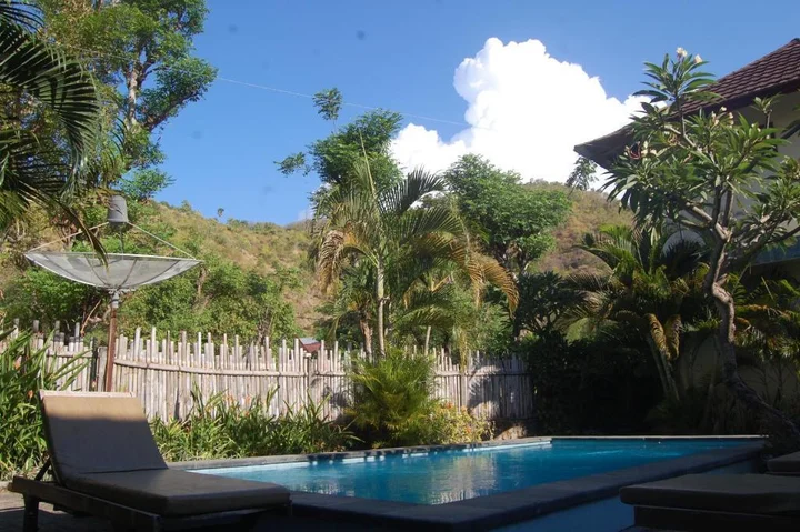 Бунутан: Star East Guest House