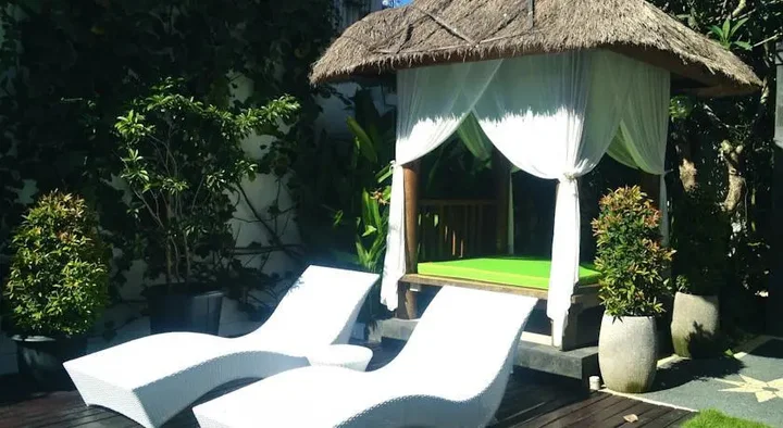 Кута: Enjoy Seminyak Villa