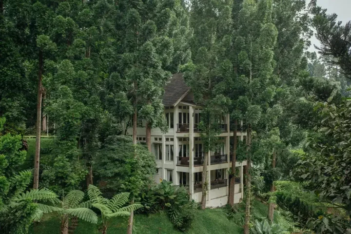 Сизаруа: Plataran Puncak Residences