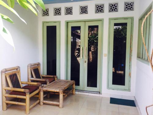 Гили Траванган: Giyat Kodong Home Stay