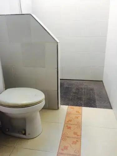 Гили Траванган: Giyat Kodong Home Stay