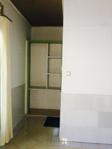 Гили Траванган: Giyat Kodong Home Stay