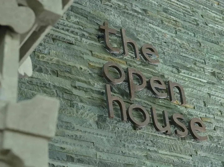 Джимбаран: The Open House Bali