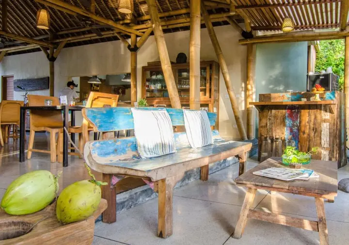 Джимбаран: The Open House Bali