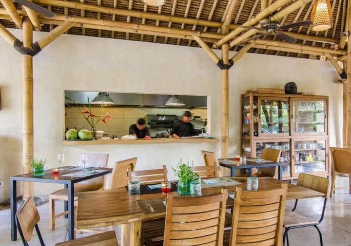 Джимбаран: The Open House Bali