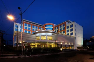 Джокьякарта: Cavinton Hotel Malioboro Yogyakarta by Tritama Hospitality