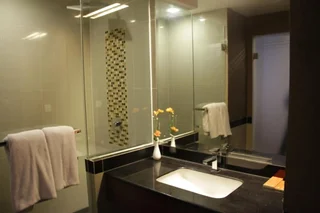 Джокьякарта: Cavinton Hotel Malioboro Yogyakarta by Tritama Hospitality