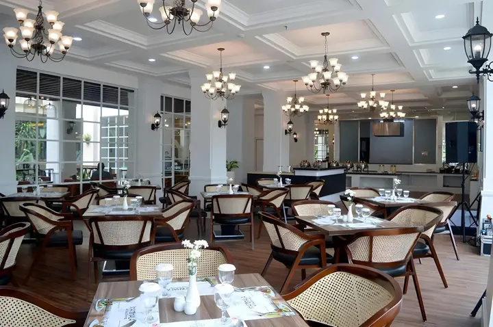Джокьякарта: Cavinton Hotel Malioboro Yogyakarta by Tritama Hospitality