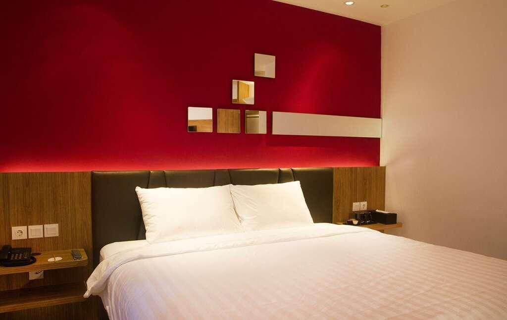 Сурабая: Zoom Hotels