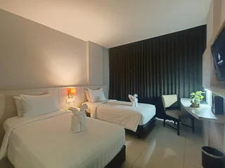Маланг: Grand Cakra Hotel