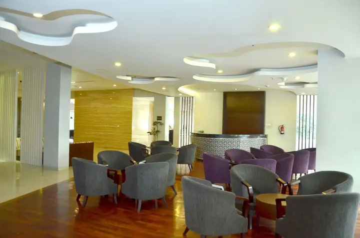 Маланг: Grand Cakra Hotel