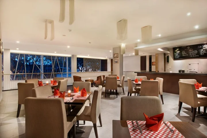 Маланг: Grand Cakra Hotel