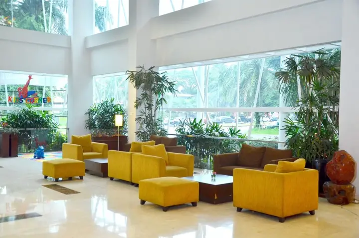 Маланг: Grand Cakra Hotel