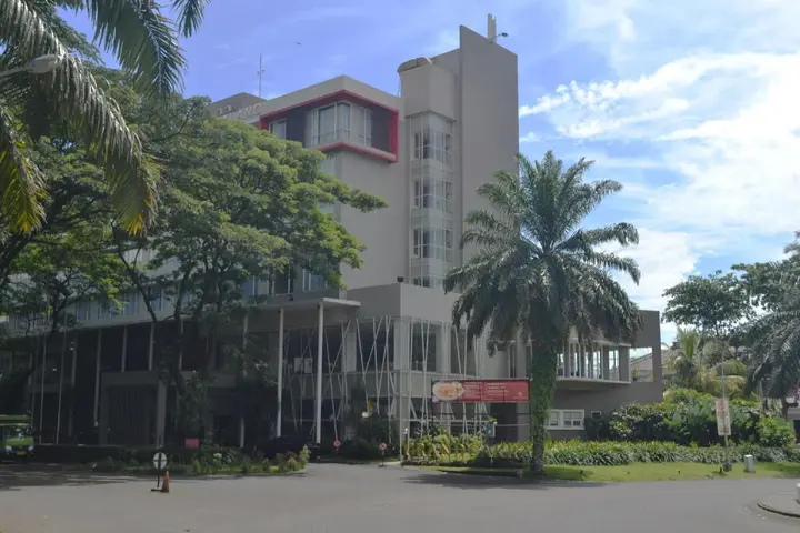 Маланг: Grand Cakra Hotel