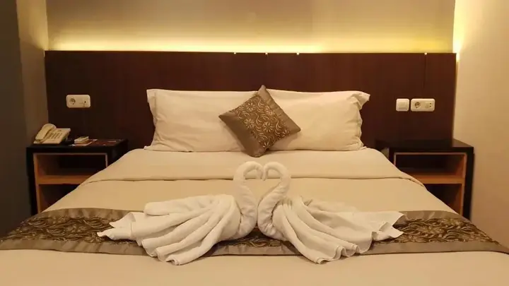 Депок: Sunrise Hotel Jogja